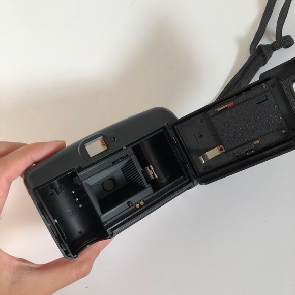 Vintage Samsung Maxima 30s film camera *untested* - Picture 6 of 6